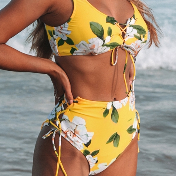 Cupshe bathing suit - Picture 1 of 2